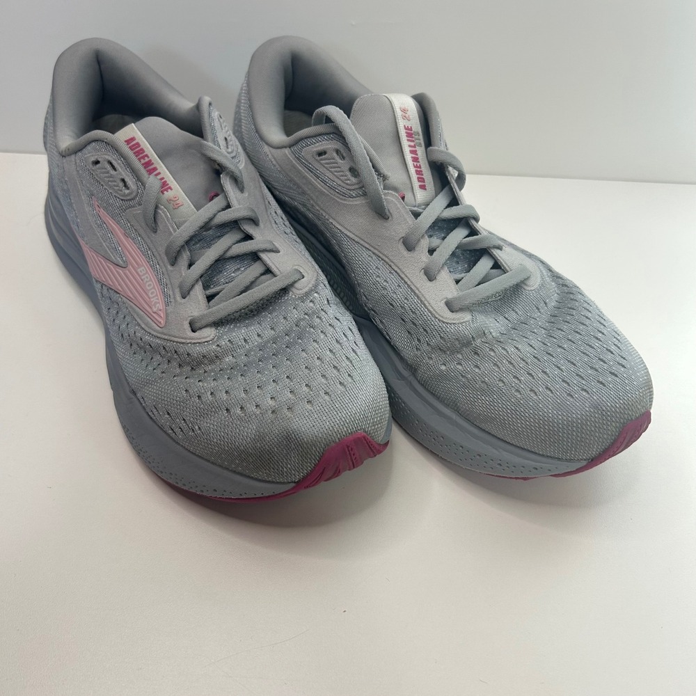 Brooks Athleisure Adrenaline GTS 24 Size 9 Wide Gray Pink Running Gorpcore Shoes